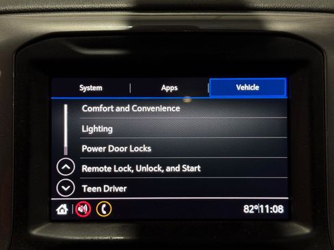 Used 2020 GMC Sierra 2500 4x4 Regular Cab w/ Convenience Package image 12
