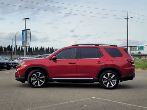 Certified 2024 Honda Pilot Elite image 8
