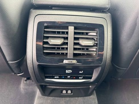 Used 2023 BMW X4 xDrive30i w/ Premium Package image 12