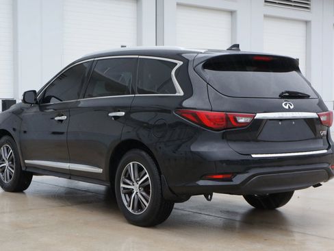 Used 2019 INFINITI QX60 Luxe w/ Essential Package image 10