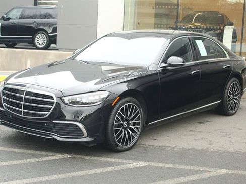 Used 2025 Mercedes-Benz S 580 4MATIC Sedan image 1