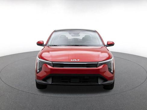 Used 2026 Kia K4 FWD image 2