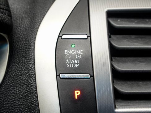 Used 2017 Lincoln MKZ Premiere image 20