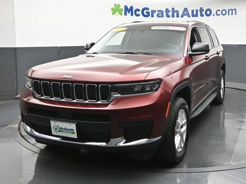 Used 2022 Jeep Grand Cherokee L Laredo w/ Luxury Tech Group I AWD/4WD image 16