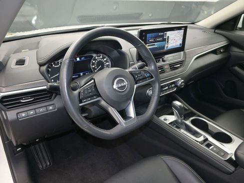 Used 2023 Nissan Altima 2.5 SL image 17