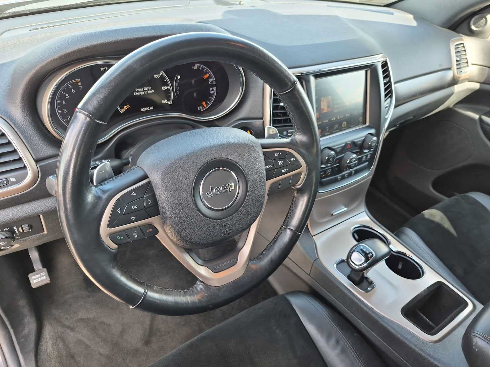 Used 2015 Jeep Grand Cherokee Altitude AWD/4WD image 2