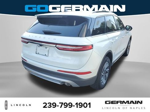 New 2026 Lincoln Corsair Premiere image 8