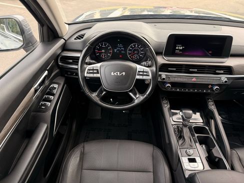 Used 2022 Kia Telluride EX w/ EX Premium Package FWD image 32