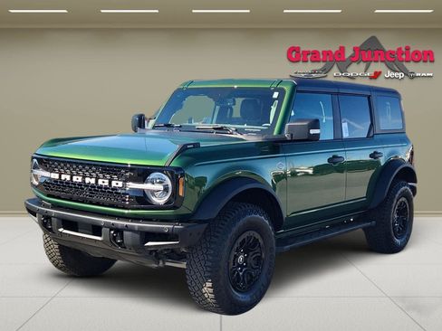 Used 2024 Ford Bronco Wildtrak AWD/4WD image 3