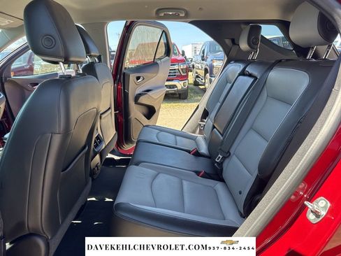 Used 2018 Chevrolet Equinox Premier image 20