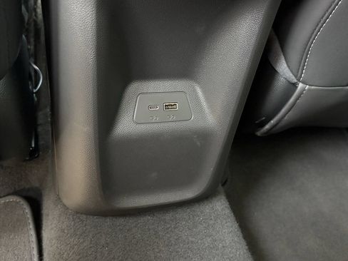 Used 2024 Buick Envision Preferred AWD/4WD image 23