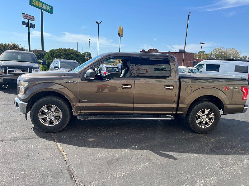 Used 2017 Ford F150 XLT w/ Equipment Group 302A Luxury AWD/4WD image 5