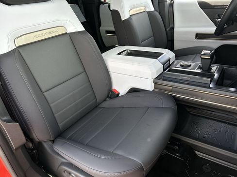 New 2025 GMC Hummer EV 3X image 29