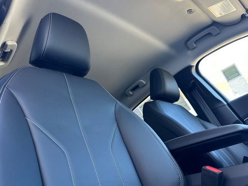 New 2026 Ford Mustang Mach-E Select image 16