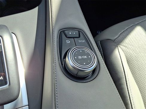 Used 2023 INFINITI QX50 Luxe image 25