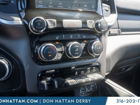 Used 2022 RAM 1500 4x4 Crew Cab image 8