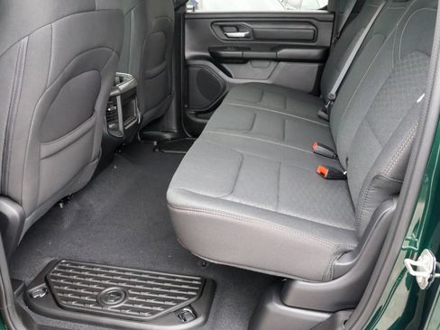 New 2026 RAM 1500 Express AWD/4WD image 14