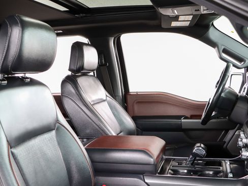 Used 2023 Ford F150 Lariat w/ Equipment Group 502A High image 29