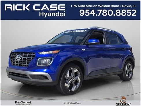 Certified 2025 Hyundai Venue SEL FWD image 1