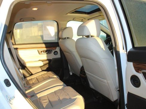 Used 2021 Honda CR-V Touring image 10