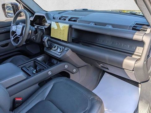 Used 2024 Land Rover Defender 110 Carpathian Edition AWD/4WD image 25