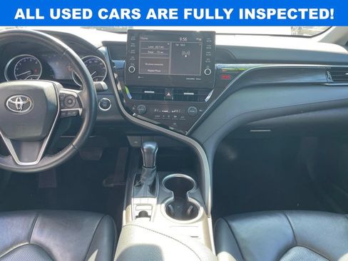 Used 2022 Toyota Camry XLE FWD image 11