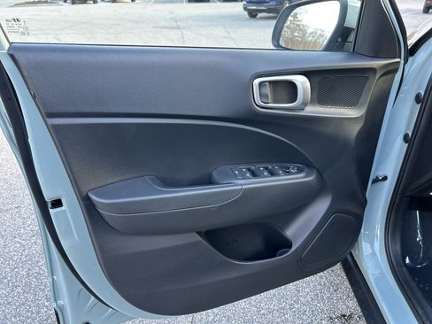 New 2026 Hyundai Venue SEL image 17