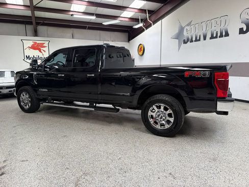 Used 2020 Ford F350 Lariat w/ Lariat Ultimate Package AWD/4WD image 4