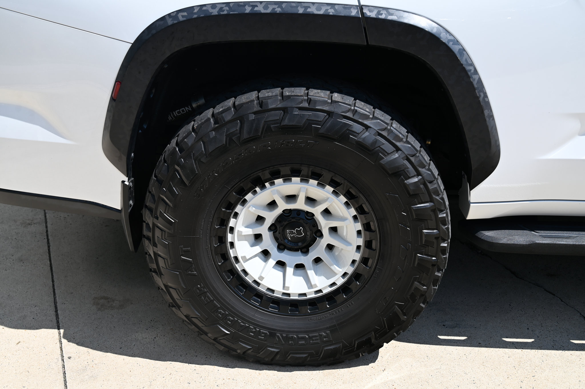 Used 2024 Toyota Sequoia TRD Pro AWD/4WD image 11