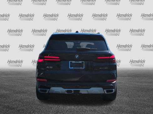 Used 2026 BMW X5 xDrive40i AWD/4WD image 9