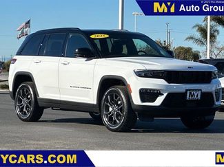 New 2025 Jeep Grand Cherokee Limited video 1