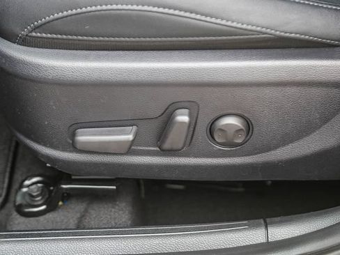 Certified 2024 Kia Seltos SX w/ SX Sunroof Package AWD/4WD image 22