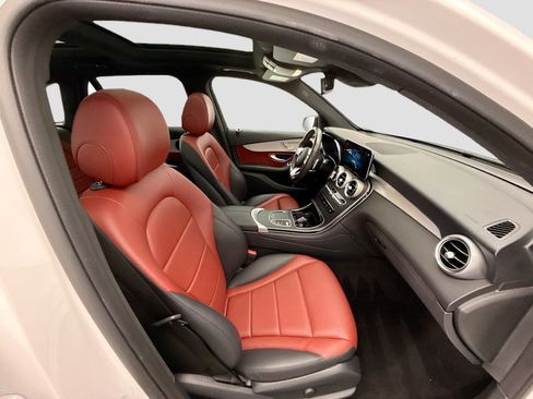 Certified 2022 Mercedes-Benz GLC 300 image 18