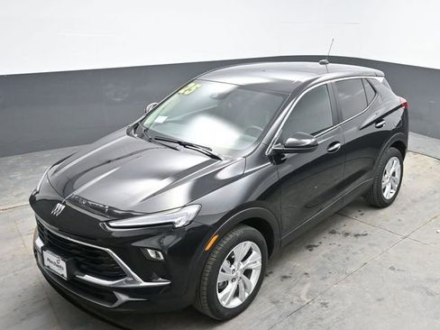 Used 2025 Buick Encore GX Preferred image 28