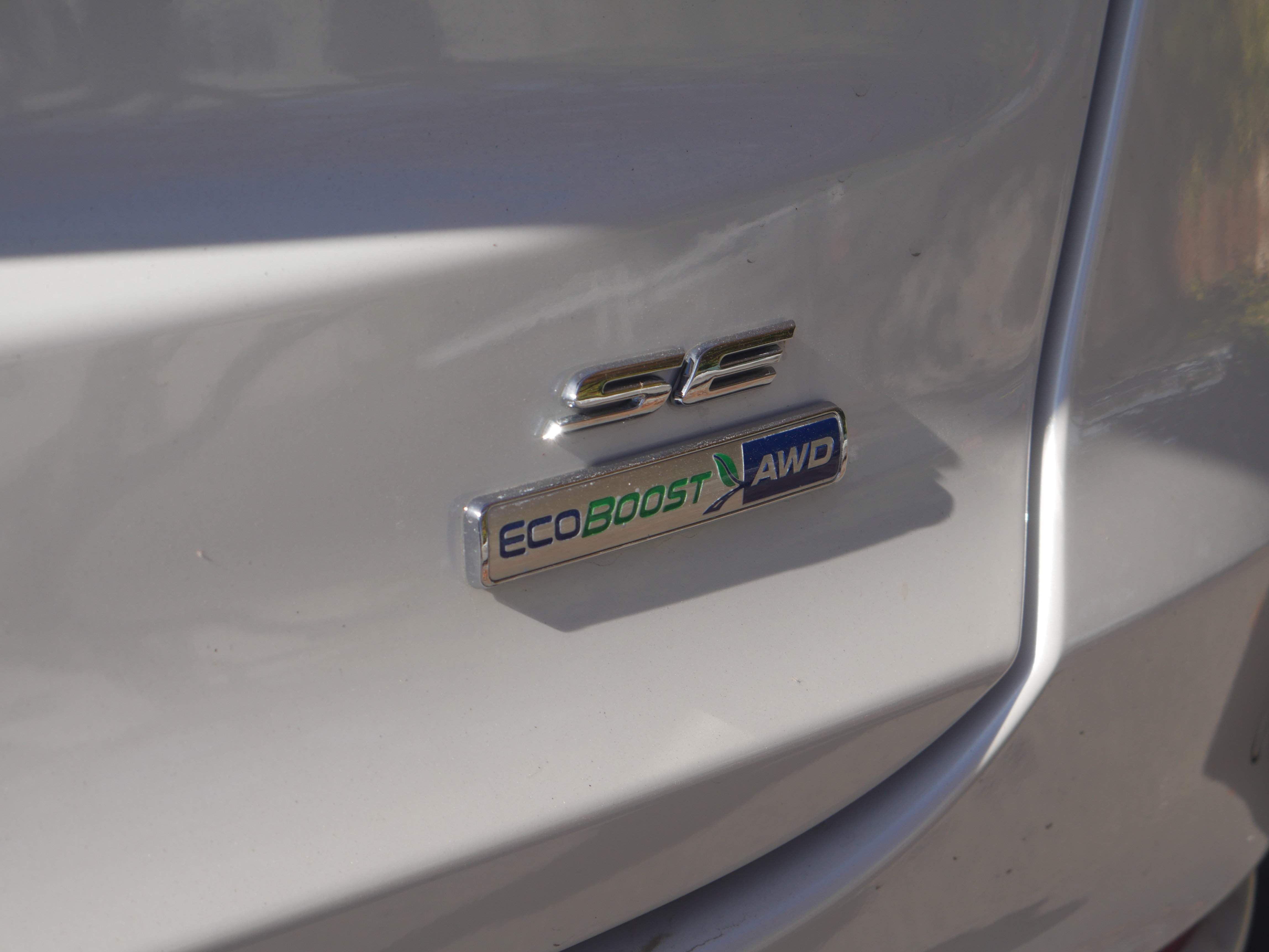 Used 2020 Ford Fusion SE AWD/4WD image 17