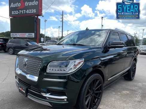 Used 2021 Lincoln Navigator Reserve w/ Luxury Package RWD image 1