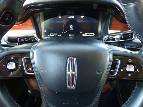 Used 2022 Lincoln Aviator Reserve image 29