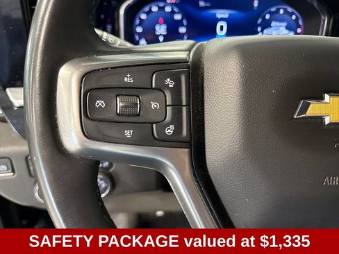 Used 2025 Chevrolet Silverado 2500 LT w/ Safety Package AWD/4WD image 4