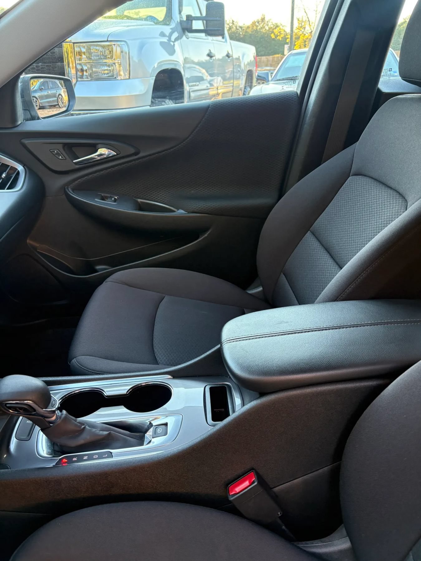 Used 2023 Chevrolet Malibu LT FWD image 15