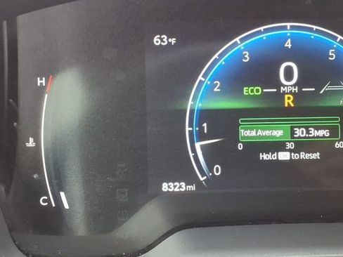 Certified 2025 Toyota Corolla XSE image 27