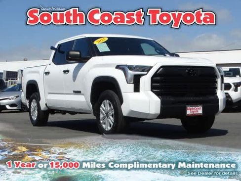 Used 2025 Toyota Tundra SR5 image 1