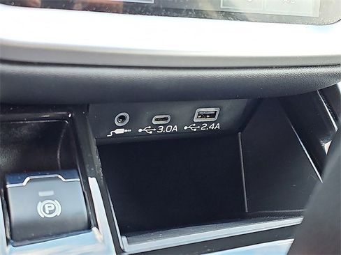 Used 2024 Subaru Legacy Premium image 23