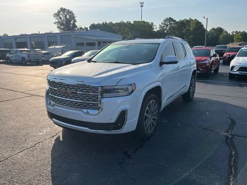 Used 2023 GMC Acadia Denali w/ Denali Ultimate Package FWD image 39