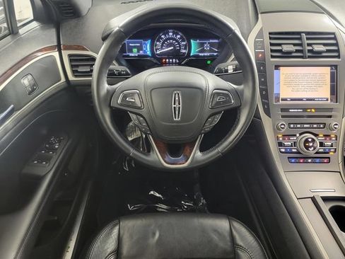 Used 2017 Lincoln MKZ Reserve w/ Climate Package FWD image 24