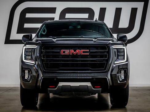 Used 2022 GMC Yukon AT4 w/ Max Trailering Package image 3