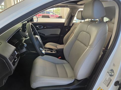 Certified 2024 Honda Civic EX-L image 15