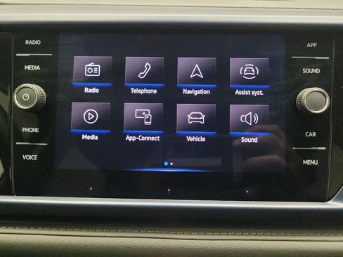 Used 2023 Volkswagen Taos SE w/ Black Wheel Package FWD image 25