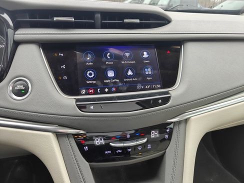 Used 2022 Cadillac XT5 Premium Luxury w/ Technology Package image 12