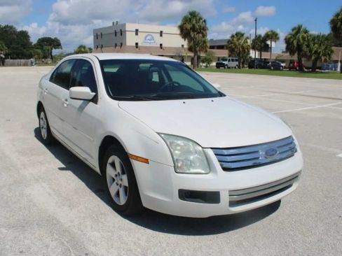 Used 2009 Ford Fusion SE FWD image 27