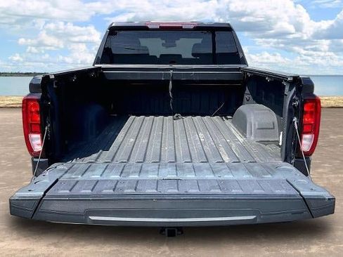 Used 2023 GMC Sierra 1500 Elevation AWD/4WD image 7